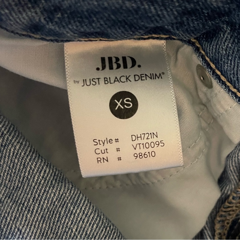 JBD. Dylan High Rise Shorts - Picture 8 of 8